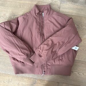 NWT women’s M Taupe bomber/puffer coat
